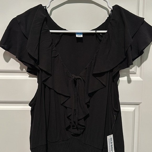 Old Navy Black Ruffle Short Sleeve VNeck Size Large NWT - Picture 4 of 10
